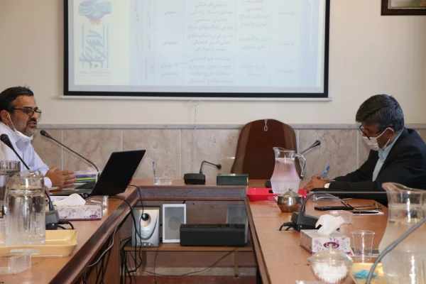 نشست رئیس و مسئولین دانشگاه فرهنگیان استان اصفهان با مدیر عامل و هیئت امناء بنیاد خیریه فرهنگی المهدی(ع) اصفهان 4