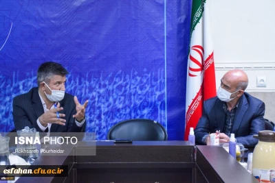 به مناسبت چهلمین سالگرد تاسیس جهاد دانشگاهی انجام شد:

نشست رئیس و مسئولین دانشگاه فرهنگیان استان اصفهان با رئیس و مسئولین جهاد دانشگاهی