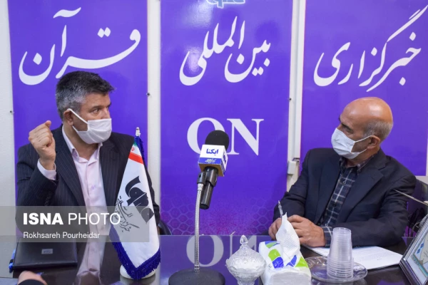 بازدید رئیس دانشگاه فرهنگیان استان اصفهان از خبرگزاری های ایسنا و ایکنا و تجلیل از سردبیران 8