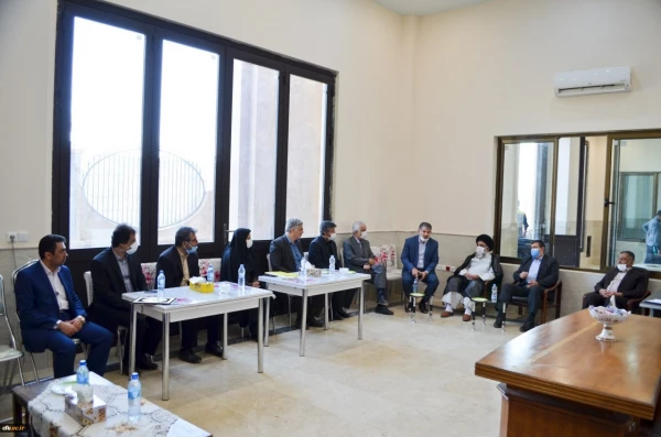 اهداء یک واحد ساختمانی به ارزش 60 میلیارد تومان به دانشگاه فرهنگیان استان اصفهان 5