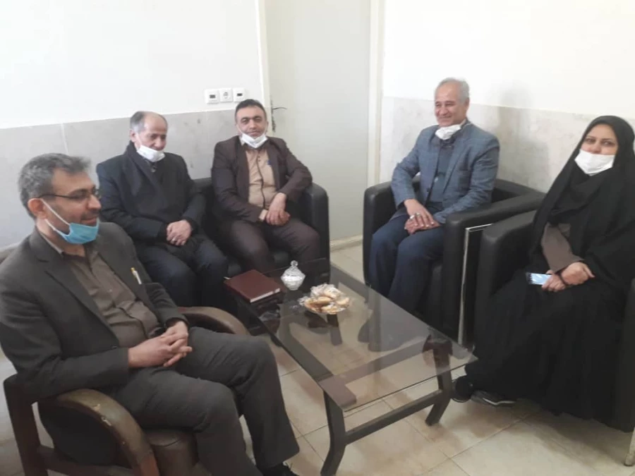 بازدید دکتر تقی آقاحسینی سرپرست مدیریت امور پردیس های استان از مرکز امام خمینی(ره)کاشان و مرکز شهید سلیمانی آران و بیدگل به روایت تصویر 2