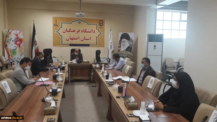مضای تفاهم نامه همکاری سه جانبه دانشگاه فرهنگیان ،ناحیه بسیج دانشجویی  و اداره کل آموزش و پرورش در سطح استان اصفهان 3
