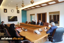 بررسی طرح تعاون بین دانشگاه اصفهان و دانشگاه فرهنگیان استان اصفهان 3