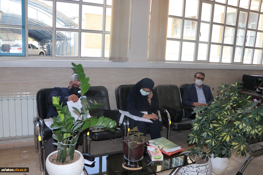بازدید هیئت نظارت استانی وزارت علوم و تحقیقات و فنآوری از مدیریت امور پردیس های دانشگاه فرهنگیان استان اصفهان 7