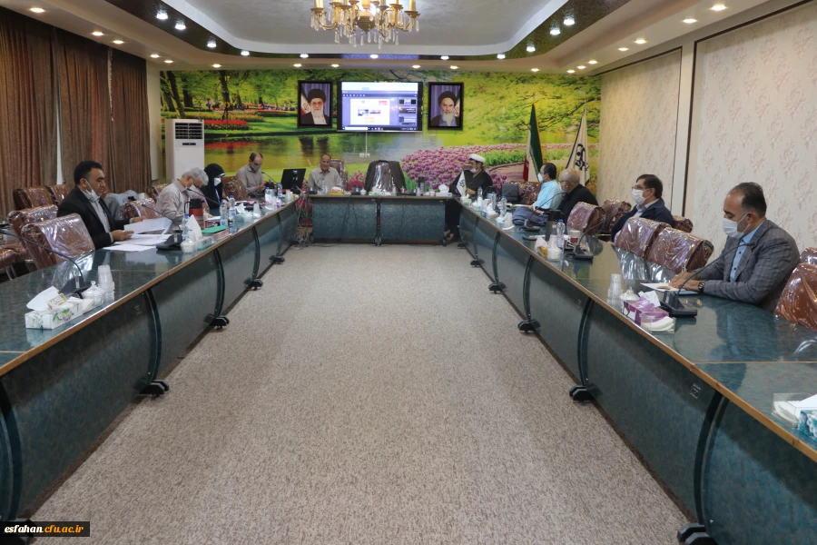 اولین جلسه ی بنیاد خیرین حامی دانشگاه فرهنگیان استان اصفهان 11