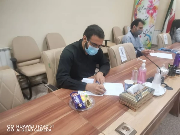 تاکید دکتر آقاحسینی به رعایت نظم و انضباط کاری و توجه به روابط انسانی و حفظ حرمت اشخاص. 13