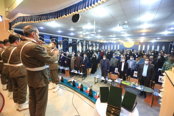 مراسم اختتامیه دومین پویش ملی سفیران حسینی در مرگز شهیدرجایی دانشگاه فرهنگیان اصفهان به روایت تصویر 27