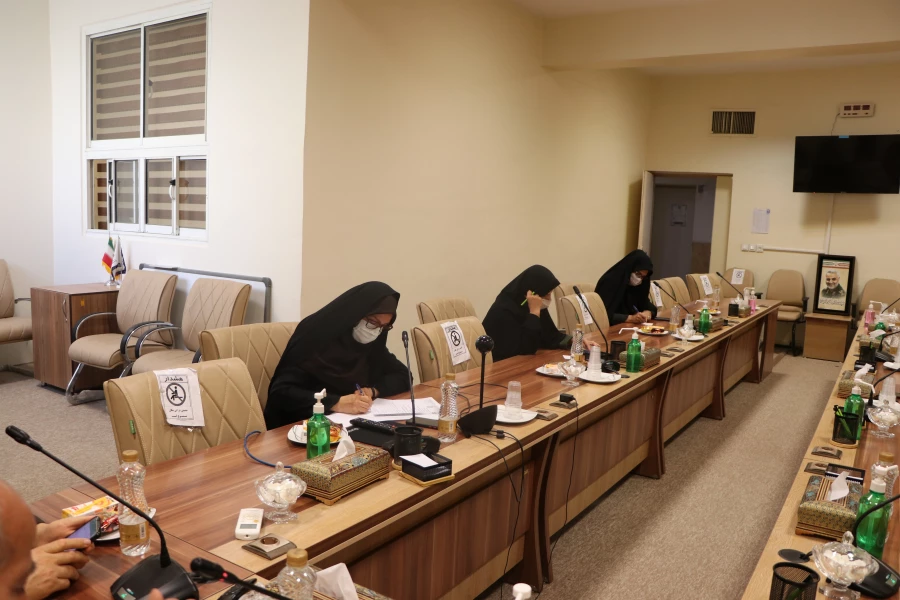 تشکیل جلسه ی شورای مدیریت دانشگاه فرهنگیان استان اصفهان 7