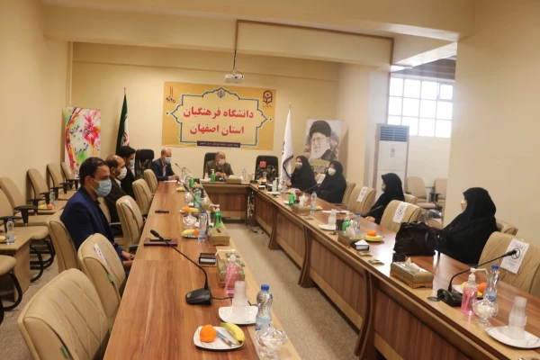 تقدیر از کارشناسان امور دانشجویی و تربیت بدنی دانشگاه فرهنگیان استان اصفهان 9