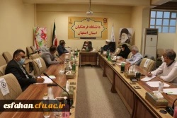 امضای تفاهم نامه ی همکاری سه جانبه بین دانشگاه فرهنگیان استان اصفهان،شرکت پتروشیمی اصفهان و بنیادخیرین حامی دانشگاه فرهنگیان استان اصفهان  2