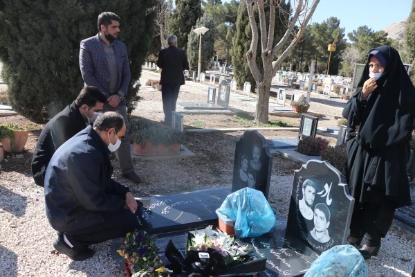 سالروز وفات حضرت ام البنین(س)،روز تکریم مادران و همسران شهدا گرامی باد. 2