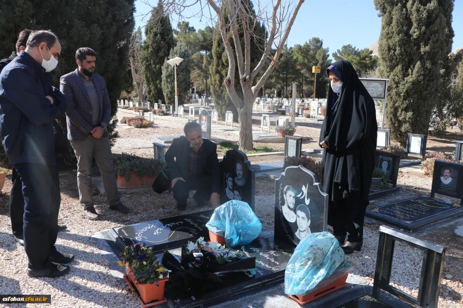 سالروز وفات حضرت ام البنین(س)،روز تکریم مادران و همسران شهدا گرامی باد. 2