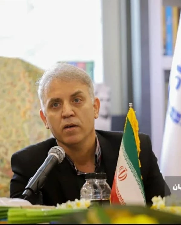 مراسم رونمایی از جدیدترین کتاب های دکتر محسن لعلی عضو هیأت علمی دانشگاه فرهنگیان استان اصفهان 10