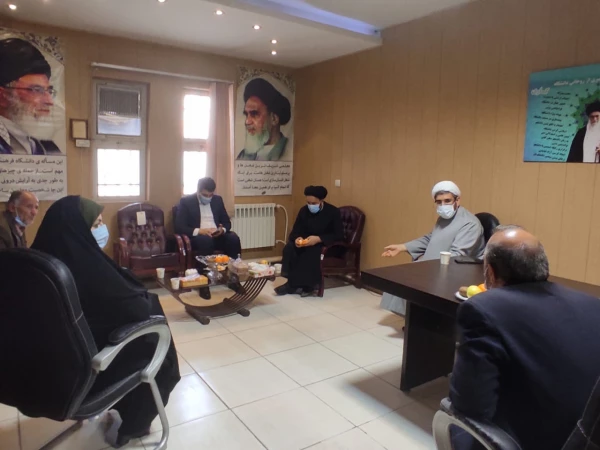 بررسی راهکارهای اعتلای فرهنگ نماز و ترویج مفاهیم دینی در دانشگاه فرهنگیان استان اصفهان 3