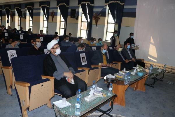 جشنواره ی تقدیر از فعالان  امور فرهنگی دانشگاه فرهنگیان استان اصفهان 3