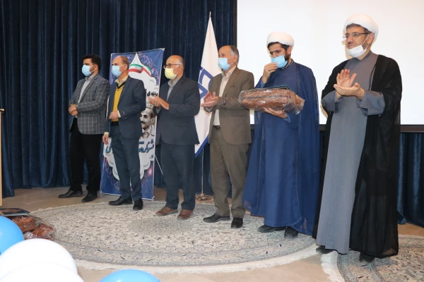 جشنواره تقدیر از فعالان دانشجویی دانشگاه فرهنگیان استان اصفهان 4
