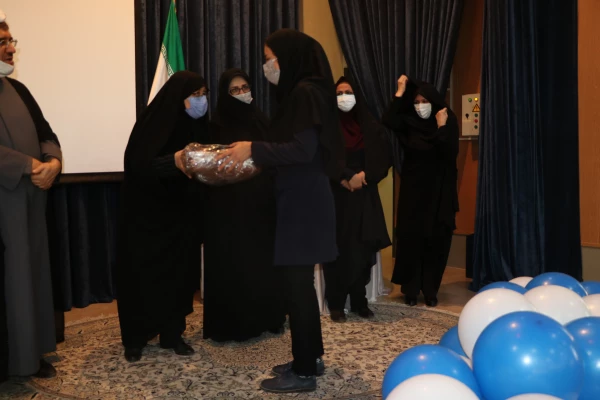 جشنواره تقدیر از فعالان دانشجویی دانشگاه فرهنگیان استان اصفهان 8