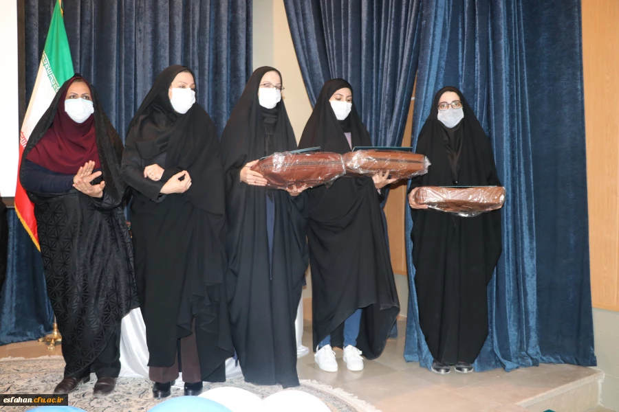 جشنواره تقدیر از فعالان دانشجویی دانشگاه فرهنگیان استان اصفهان 9