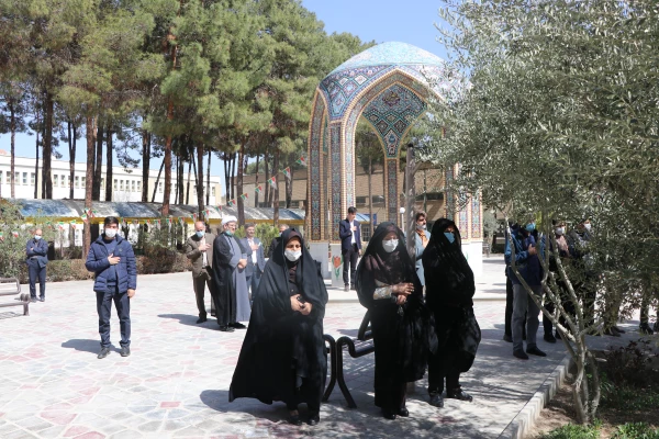 یادواره شهدای دانشگاه فرهنگیان استان اصفهان برگزار گردید. 13