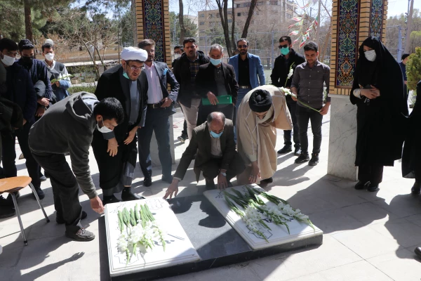 یادواره شهدای دانشگاه فرهنگیان استان اصفهان برگزار گردید. 18