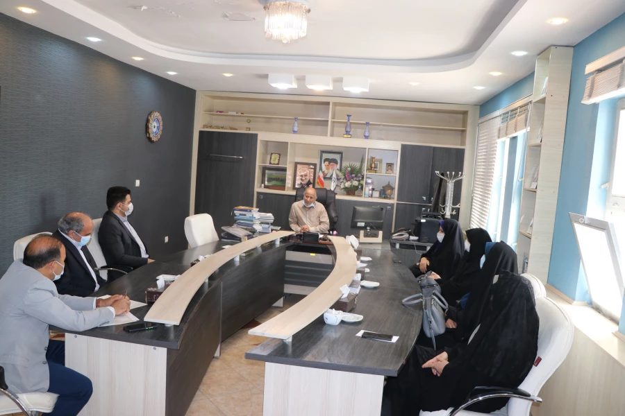 شروع آموزش  حضوری دانشجویان  و مراسم استقبال از آنان در دانشگاه فرهنگیان استان اصفهان 10