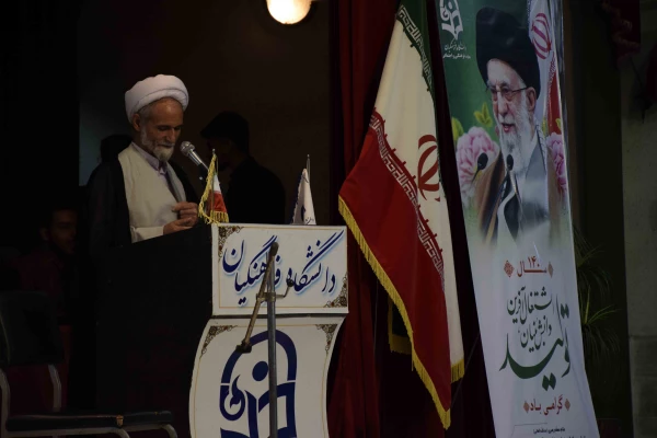 مراسم استقبال از دانشجویان ورودی 1400 مرکز شهیدآیت نجف آباد 6