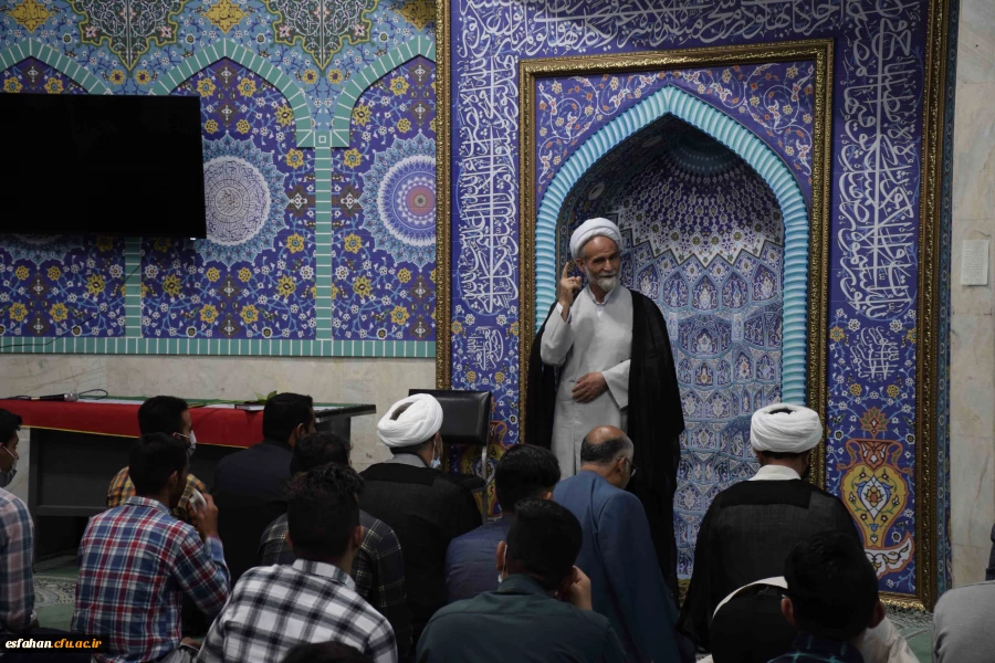 مراسم استقبال از دانشجویان ورودی 1400 مرکز شهیدآیت نجف آباد 8