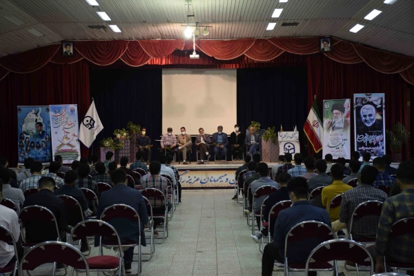 مراسم استقبال از دانشجویان ورودی 1400 مرکز شهیدآیت نجف آباد 11