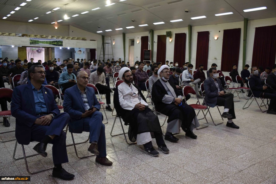 مراسم استقبال از دانشجویان ورودی 1400 مرکز شهیدآیت نجف آباد 19