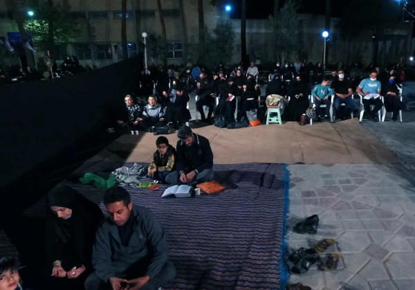 مراسم احیای شب های قدر در جوار مزار شهدای گمنام پردیس شهید باهنر اصفهان 10