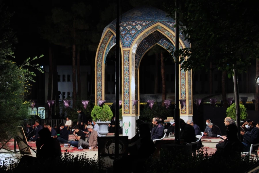 مراسم احیای شب های قدر در جوار مزار شهدای گمنام پردیس شهید باهنر اصفهان 13