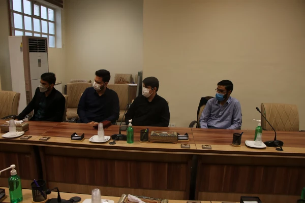 نشست صمیمی فعالین دانشجویی،تشکل ها،هیأت های مذهبی،کانون های فرهنگی و انجمن های علمی دانشگاه فرهنگیان استان اصفهان 5