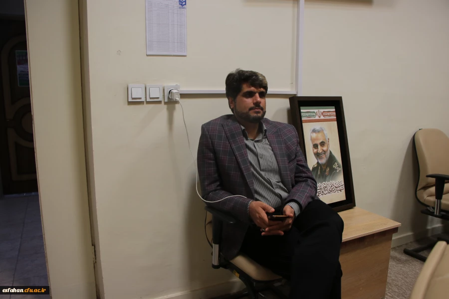 نشست صمیمی فعالین دانشجویی،تشکل ها،هیأت های مذهبی،کانون های فرهنگی و انجمن های علمی دانشگاه فرهنگیان استان اصفهان 6