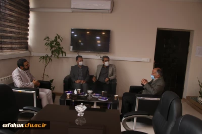 بررسی و نظارت فعالیت های فرهنگی و اجتماعی دانشگاه فرهنگیان استان اصفهان توسط  ناظران  منطقه ای و استانی  امور فرهنگی،اجتماعی دانشگاه فرهنگیان