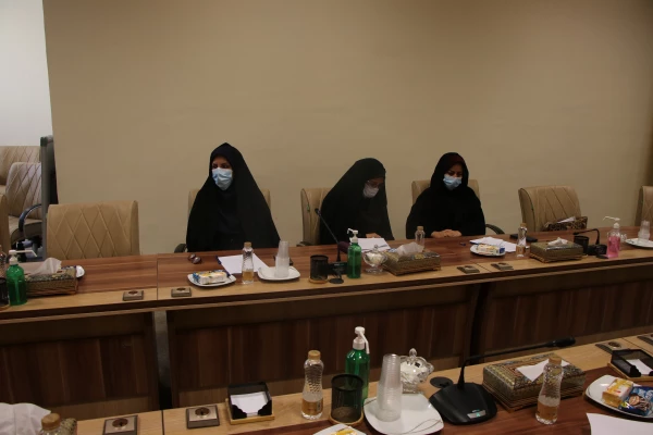 گرامیداشت هفته ی ارتباطات و روز روابط عمومی در دانشگاه فرهنگیان استان اصفهان 4