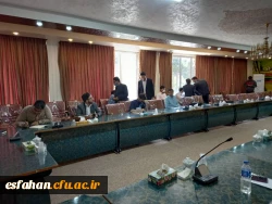 نشست صمیمی مدیرکل آموزش و پرورش استان اصفهان با تشکل های دانشجویی دانشگاه فرهنگیان استان اصفهان 5