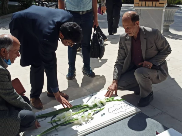 نشست صمیمی مدیرکل آموزش و پرورش استان اصفهان با تشکل های دانشجویی دانشگاه فرهنگیان استان اصفهان 9