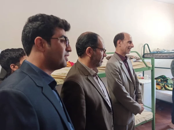 نشست صمیمی مدیرکل آموزش و پرورش استان اصفهان با تشکل های دانشجویی دانشگاه فرهنگیان استان اصفهان 14