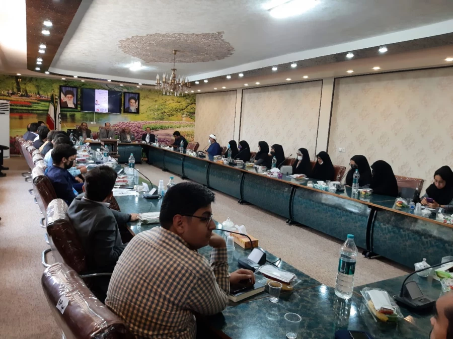 نشست صمیمی مدیرکل آموزش و پرورش استان اصفهان با تشکل های دانشجویی دانشگاه فرهنگیان استان اصفهان 15