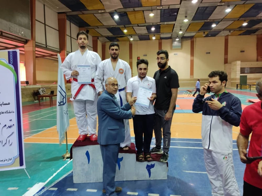 درخشش دانشجویان دانشگاه فرهنگیان استان اصفهان در مسابقات کاراته و تنیس روی میز مسابقات منطقه 6 کشور انتخابی المپیاد دانشگاه های کشور 10