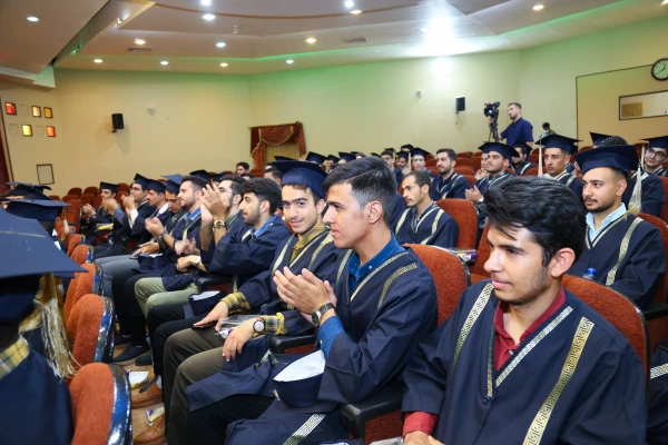 مراسم جشن فارغ التحصیلی دانشجویان ورودی 1397 پردیس شهیدباهنر اصفهان و مرکز شهید آیت نجف آباد 11