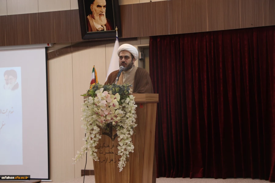 مراسم تکریم و معارفه مسئول دفتر نمایندگی نهاد مقام معظم رهبری در دانشگاه فرهنگیان استان اصفهان 9