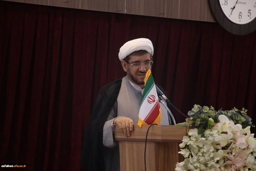 مراسم تکریم و معارفه مسئول دفتر نمایندگی نهاد مقام معظم رهبری در دانشگاه فرهنگیان استان اصفهان 9