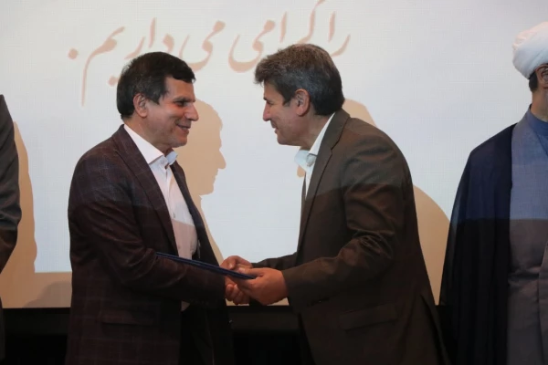 مراسم تکریم و معارفه ی مدیریت امور پردیس های دانشگاه فرهنگیان استان اصفهان 16