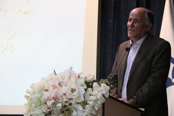 مراسم تکریم و معارفه ی مدیریت امور پردیس های دانشگاه فرهنگیان استان اصفهان 18