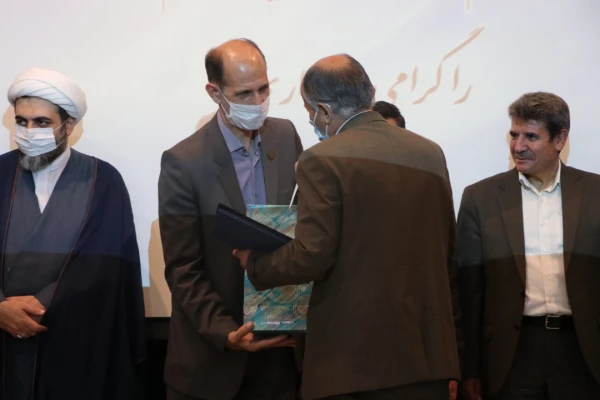 مراسم تکریم و معارفه ی مدیریت امور پردیس های دانشگاه فرهنگیان استان اصفهان 22