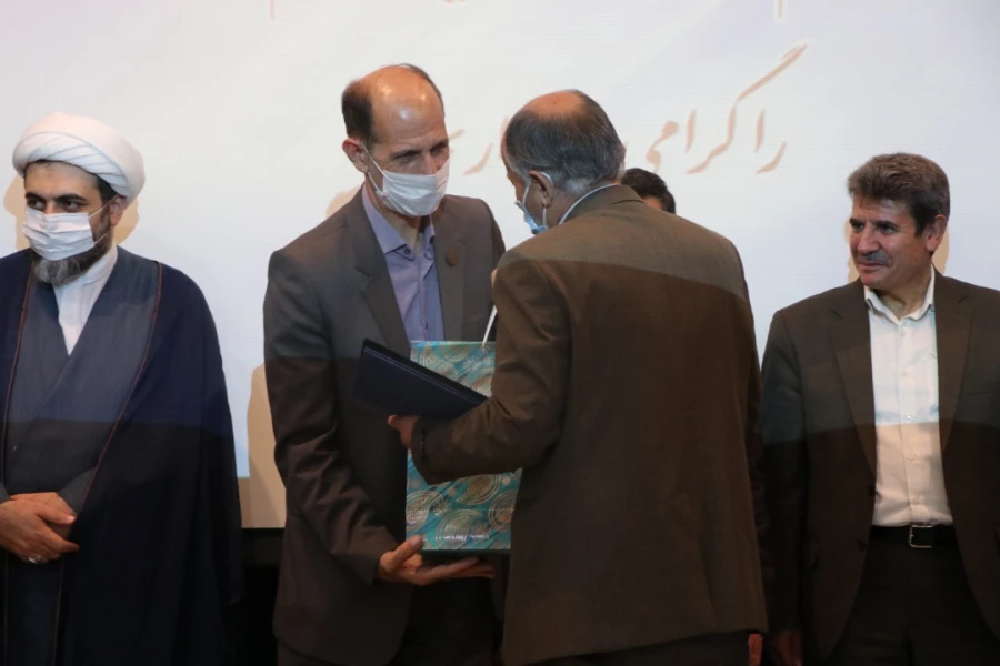 مراسم تکریم و معارفه ی مدیریت امور پردیس های دانشگاه فرهنگیان استان اصفهان 22