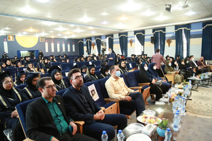 مراسم دانش آموختگی دانشجومعلمان مرکز شهیدرجایی اصفهان 8