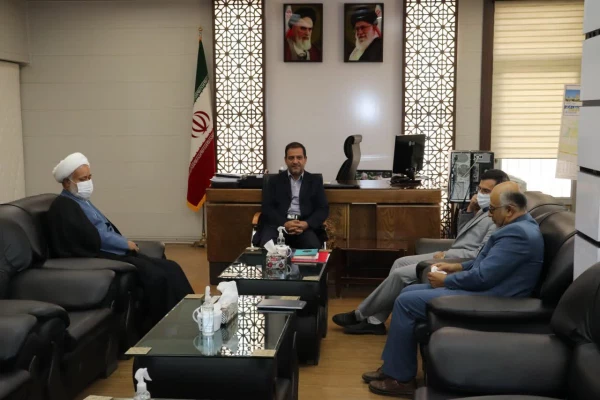 بازدید دکتر علی ااکبر کجباف از مرکز شهید آیت نجف آباد 4