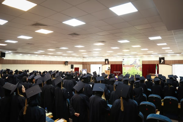 آیین دانش آموختگی دانشجومعلمان پردیس شهیدباهنراصفهان 7